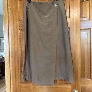 NWOT Vince Boot Skirt